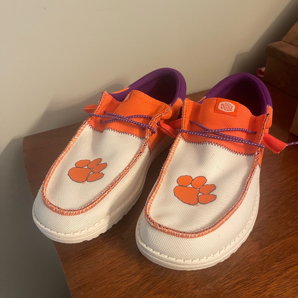 Hey Dude Mens Clemson Shoes